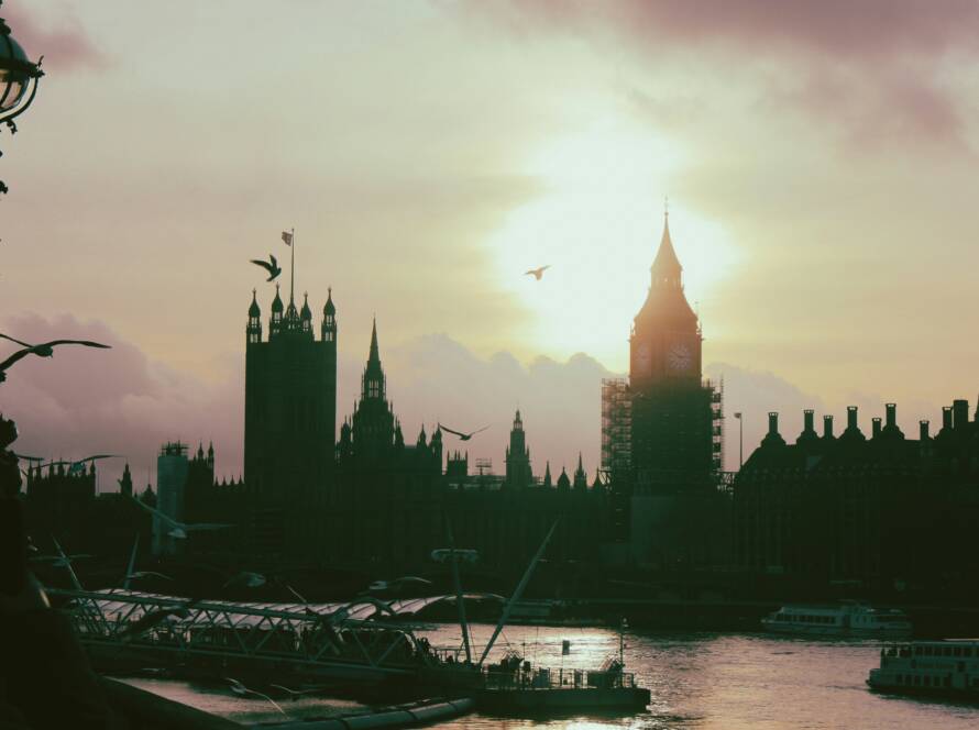 parliament building silhouette